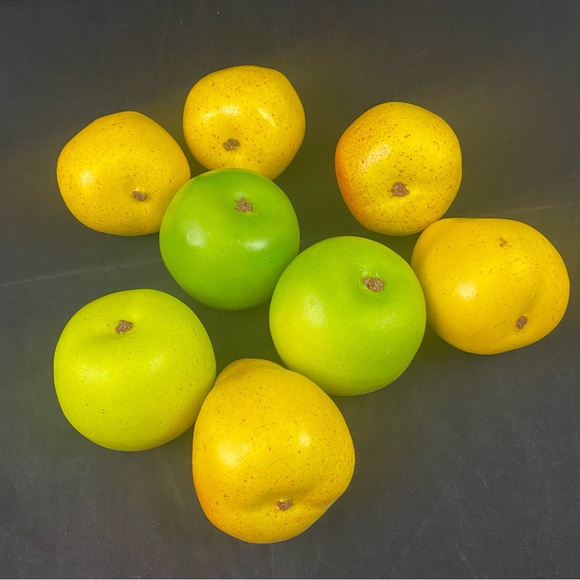 Pears Apples Artificial Faux Fruit Lot 8 Yellow Green - Picture 2 of 5